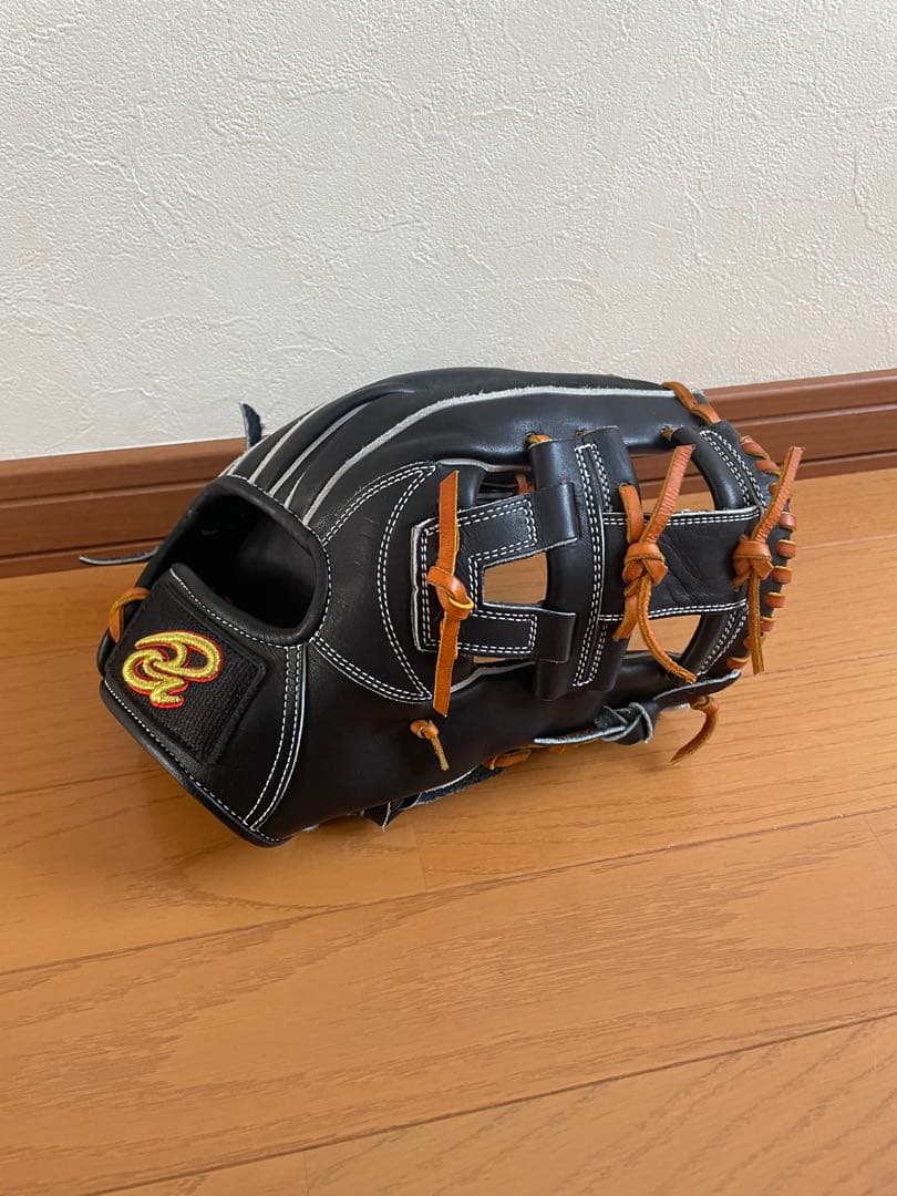 ドナイヤ　軟式グローブ