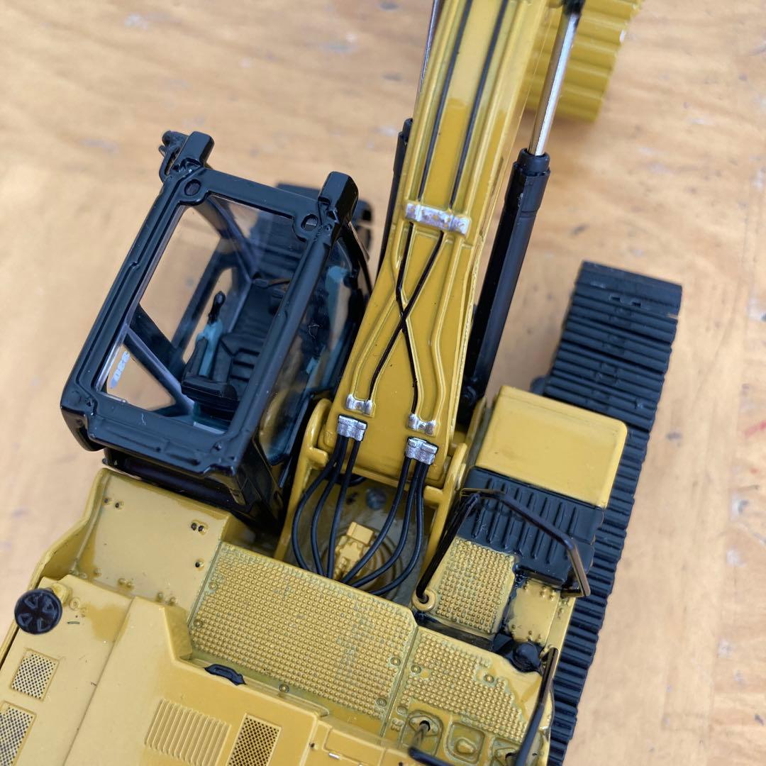 キャタピラー DMハイラインシリーズ 1/50 CAT330 ショベルカー