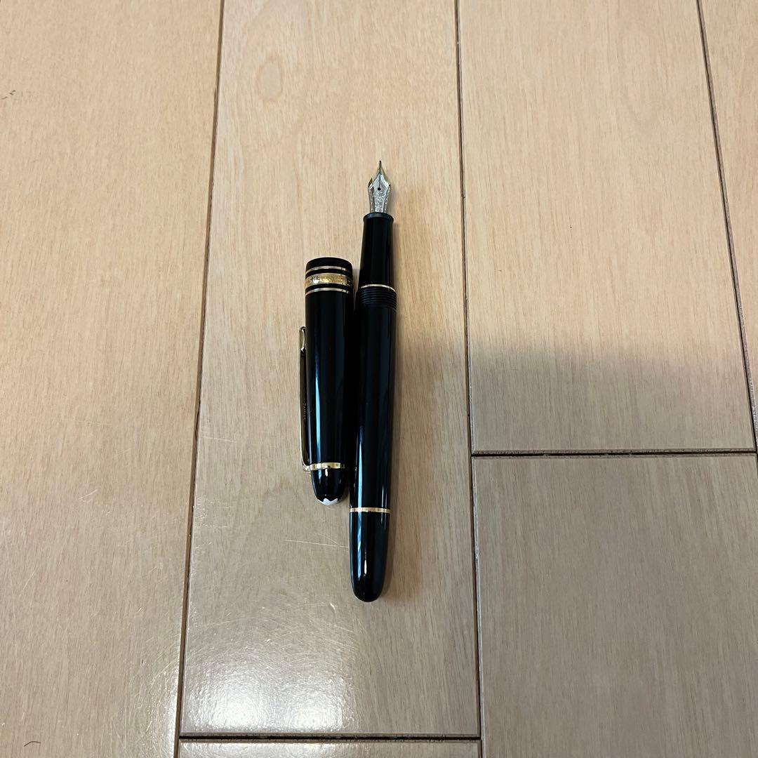 MONTBLANC 万年筆 ケース付き