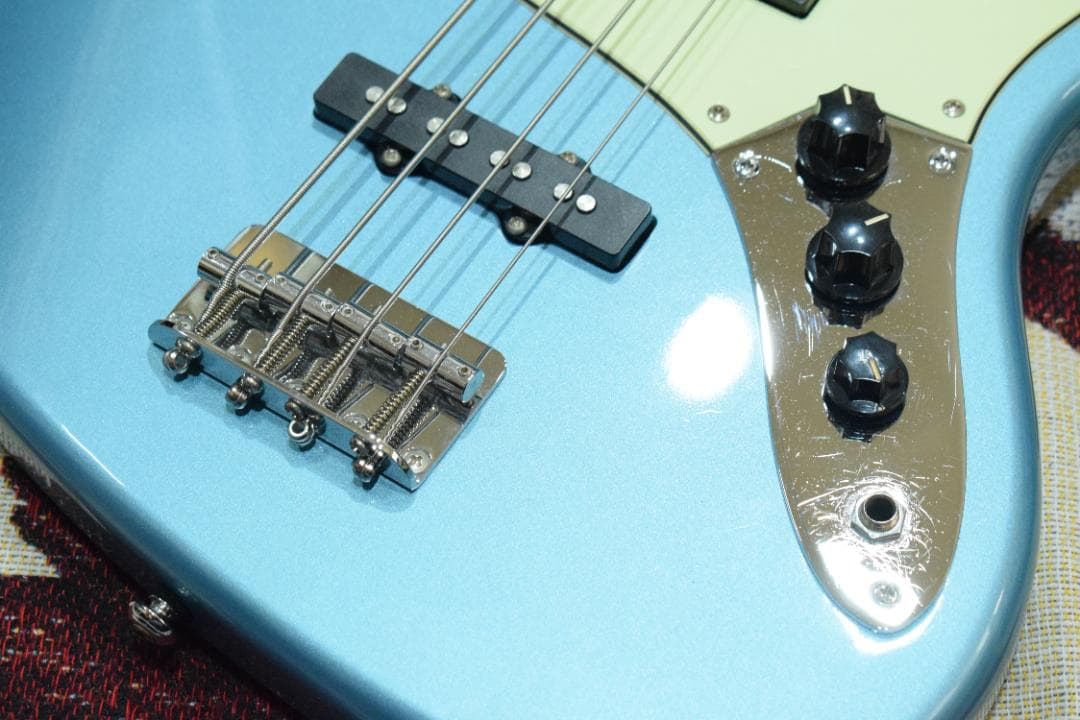 ベース Grass Roots G-JB-47R Lake Placid Blue