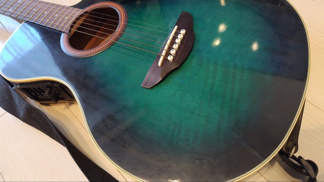 APX-4A-SPL エレクトリックアコースティックギター グラデーション