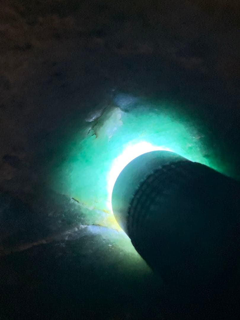 海翡翠　糸魚川入りコン沢青翡翠　海石　ほぼ非売品原石　水石　根付　国産鉱物標本