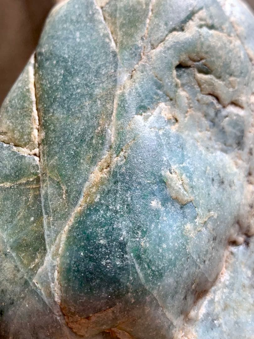 海翡翠　糸魚川入りコン沢青翡翠　海石　ほぼ非売品原石　水石　根付　国産鉱物標本