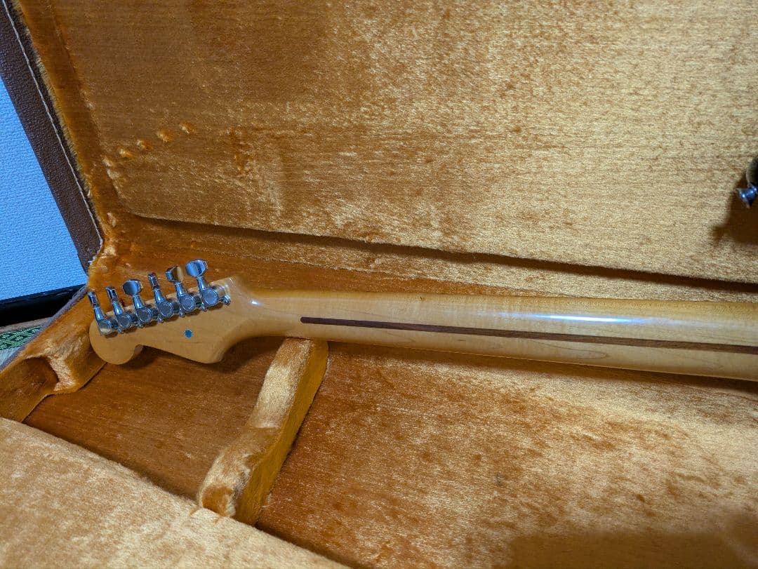 Squier japan sst-30 85-87年 Eシリアル