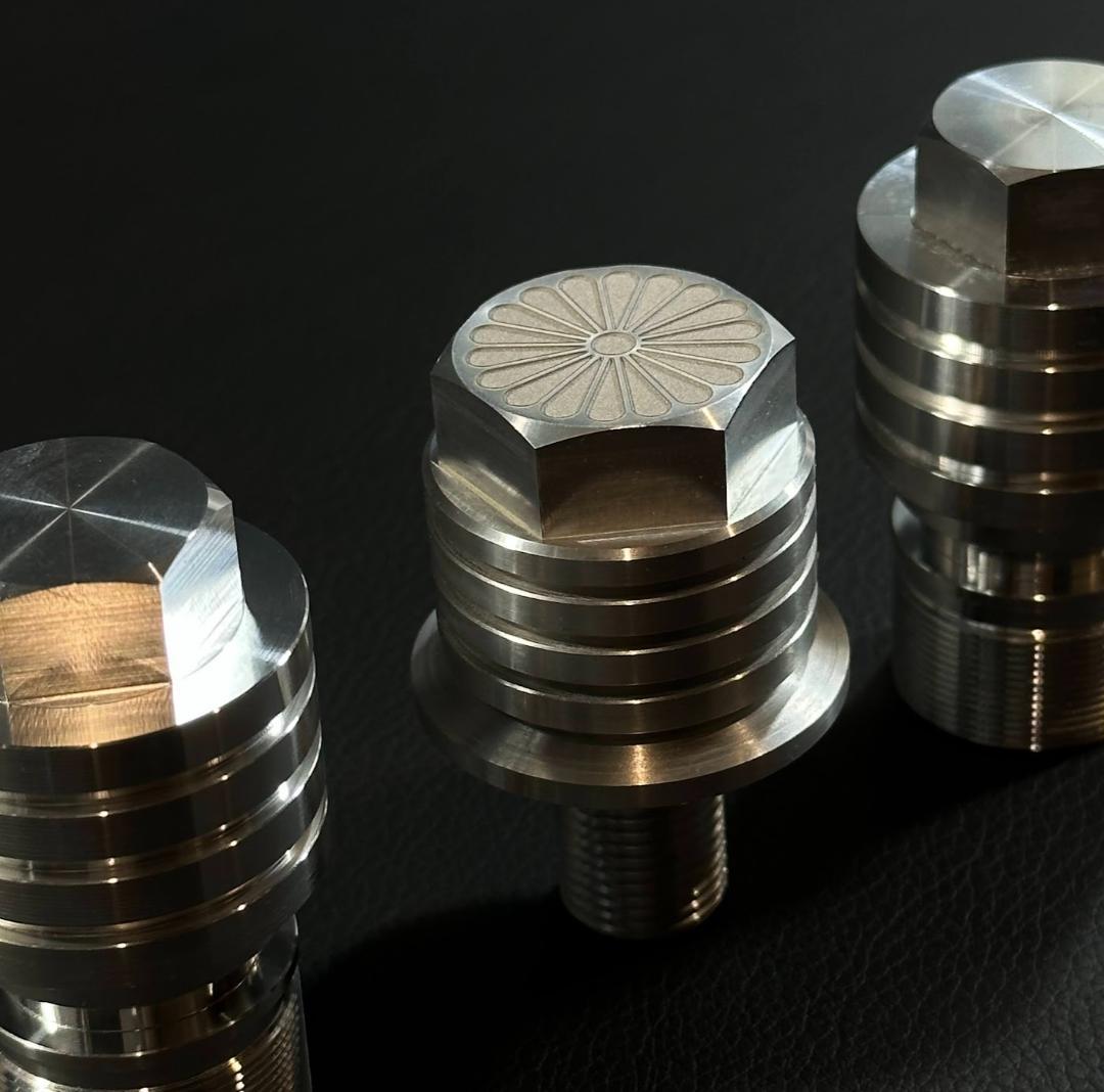 Z1 Z2 菊紋 フィン仕様 フォークトップボルト ステムボルト セ m862