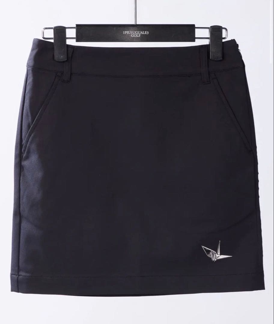 1PIU1UGUALE3 GOLF ロゴ ソロテックス タイトスカート