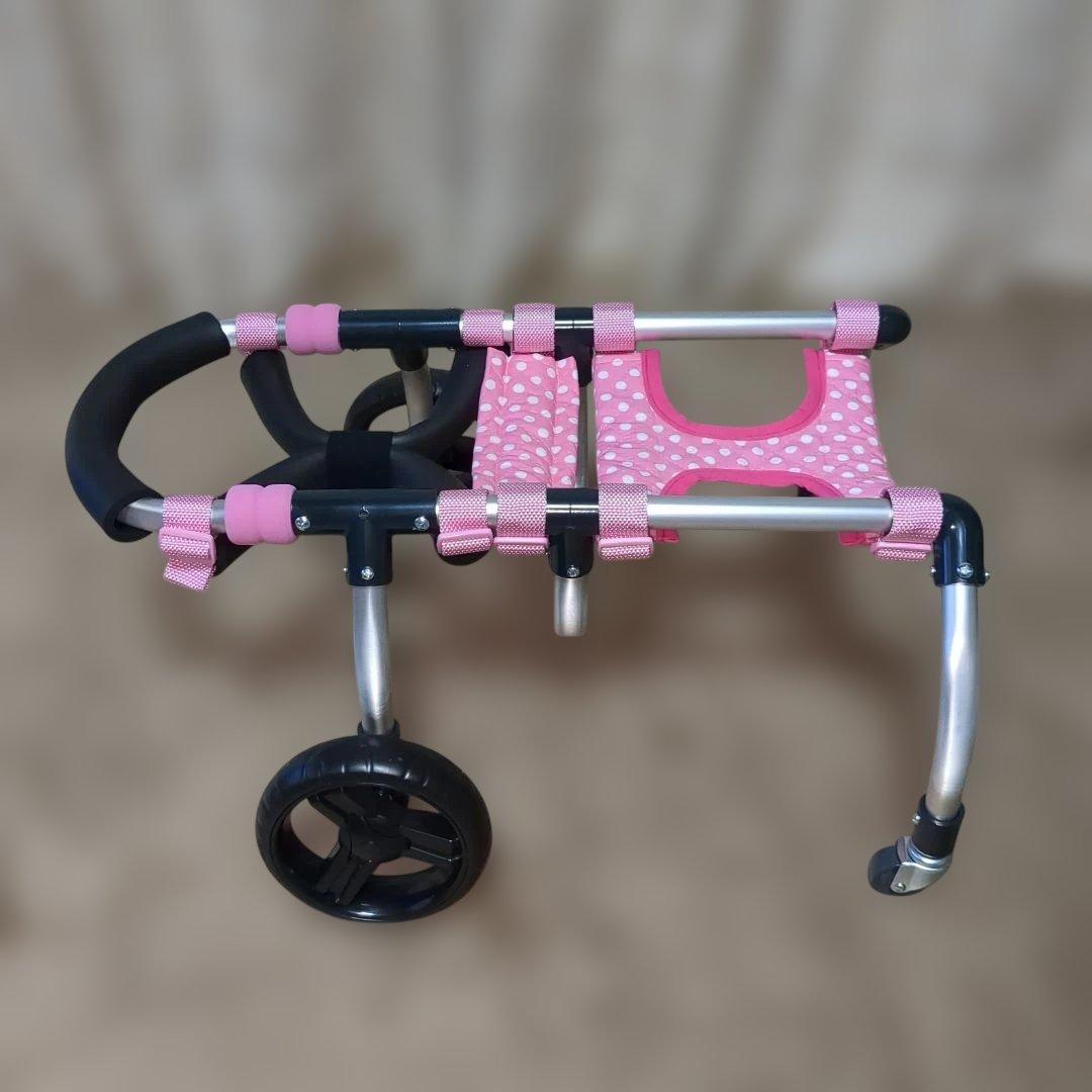 ワンちゃん4輪　リハビリ　食事補助　犬用車椅子　介護用　犬の歩行器