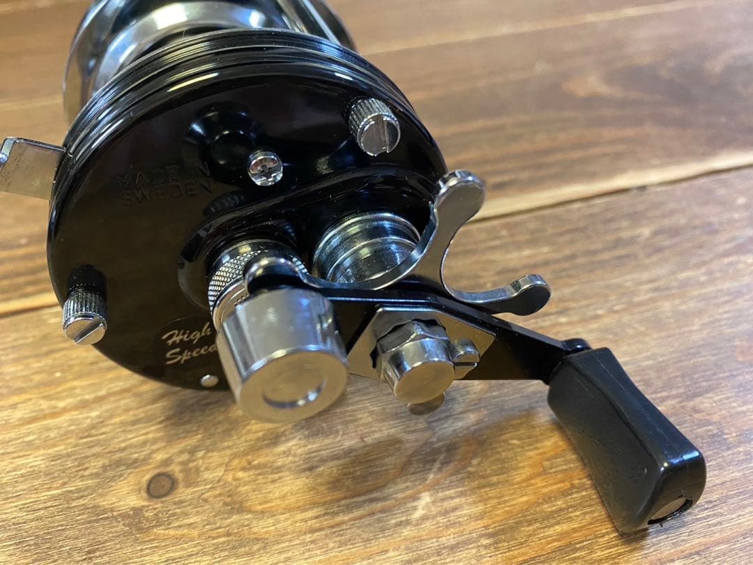 お値下げ中です！ABU 5000c アブ アンバサダー 限定品 25周年