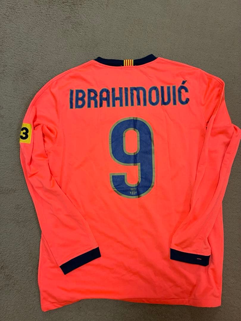 期間限定出品　美品　バルセロナ　イブラヒモビッチ　2枚セット