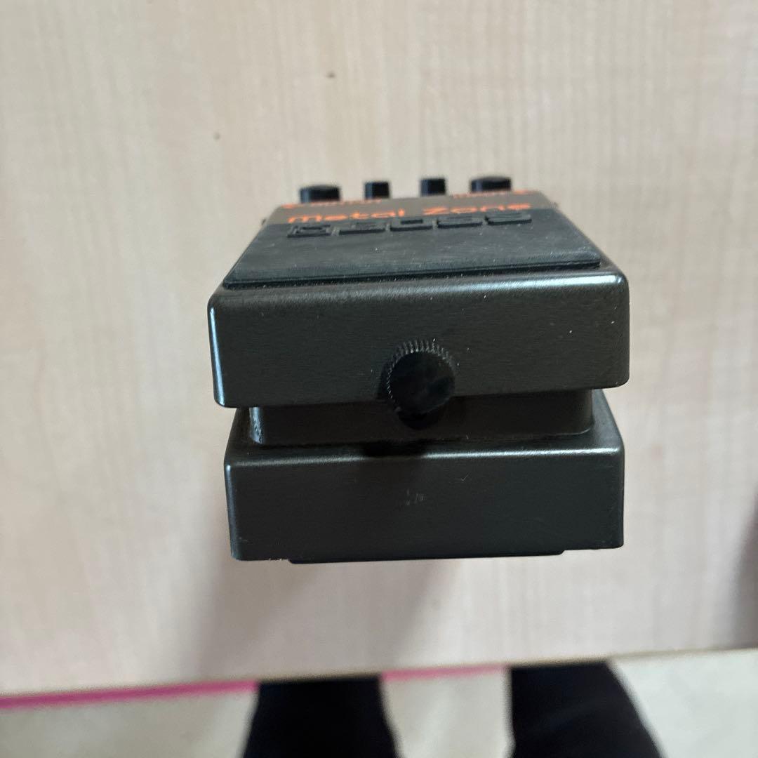 BOSS MT-2 l zone ボス　メタルゾーン￼