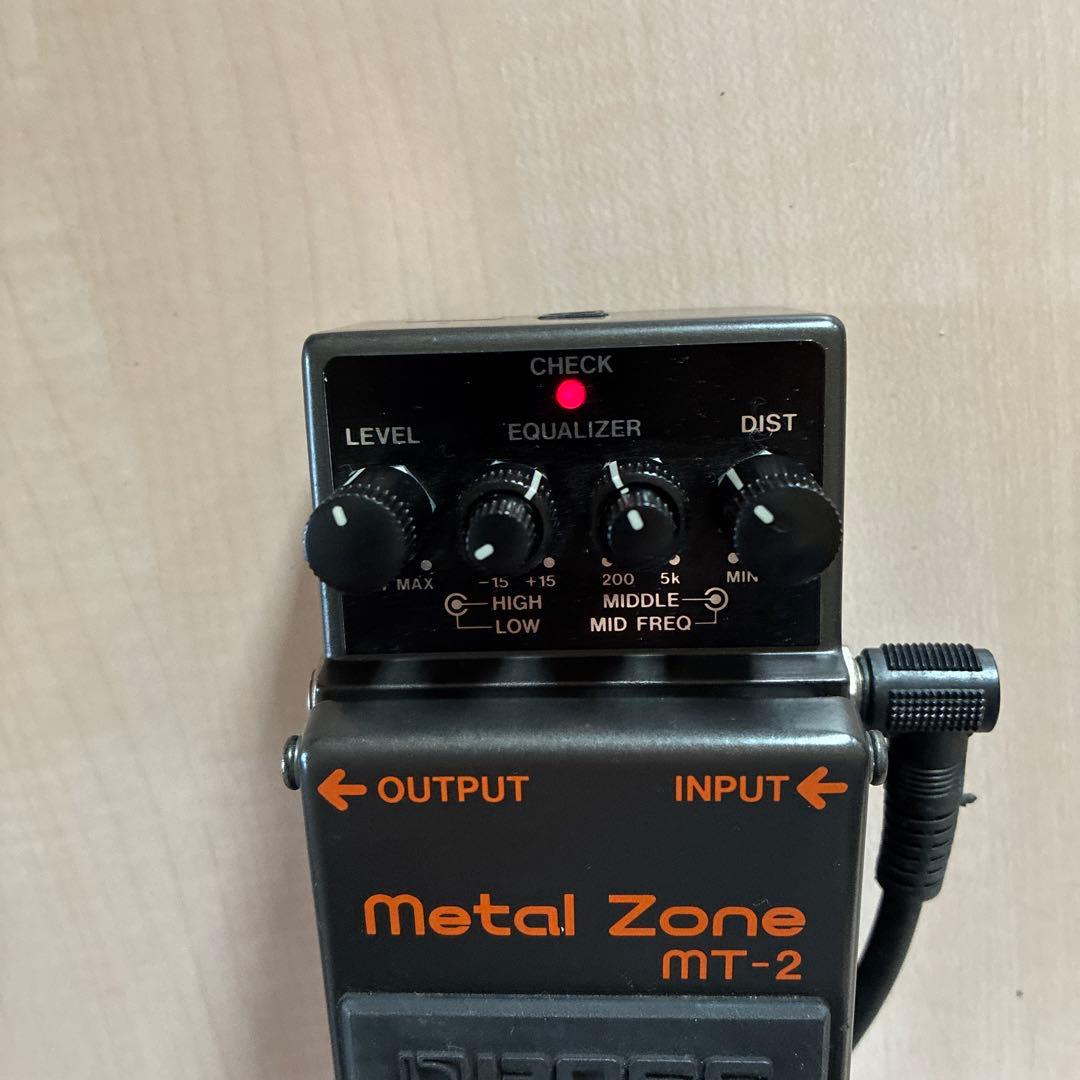BOSS MT-2 l zone ボス　メタルゾーン￼
