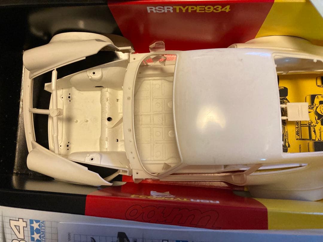 タミヤ　ポルシェターボ　RSR934　1/12　ダンロップタイヤ刻印あり