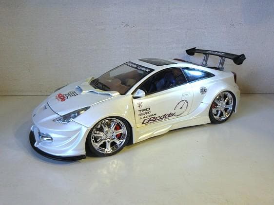 童友社 (1/12) スポコン系 トヨタ CELICA TRD ライト点灯