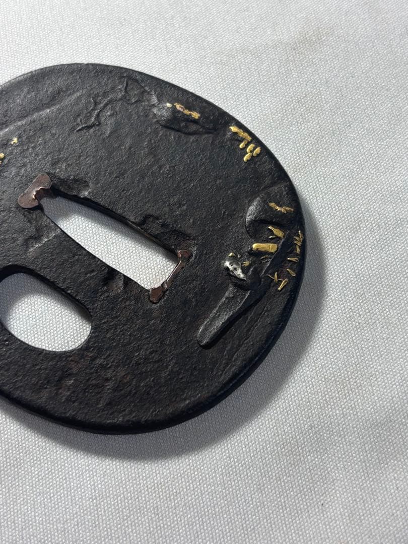 鐔鍔つば　見事な鉄味　山水風景図　風情のある図柄　金家　江戸時代