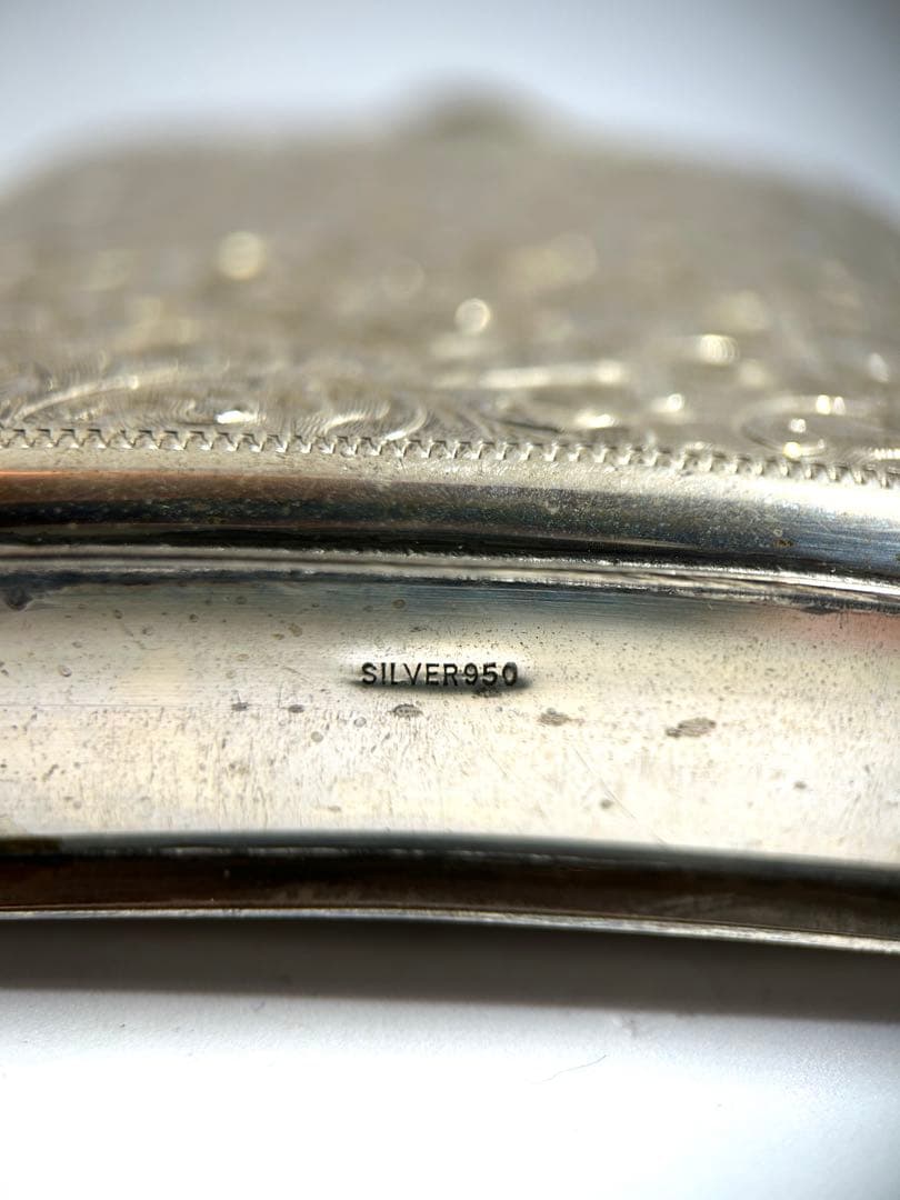 【彫金逸品】純銀製 SILVER 950 ヒップフラスコ 151g 唐草模様