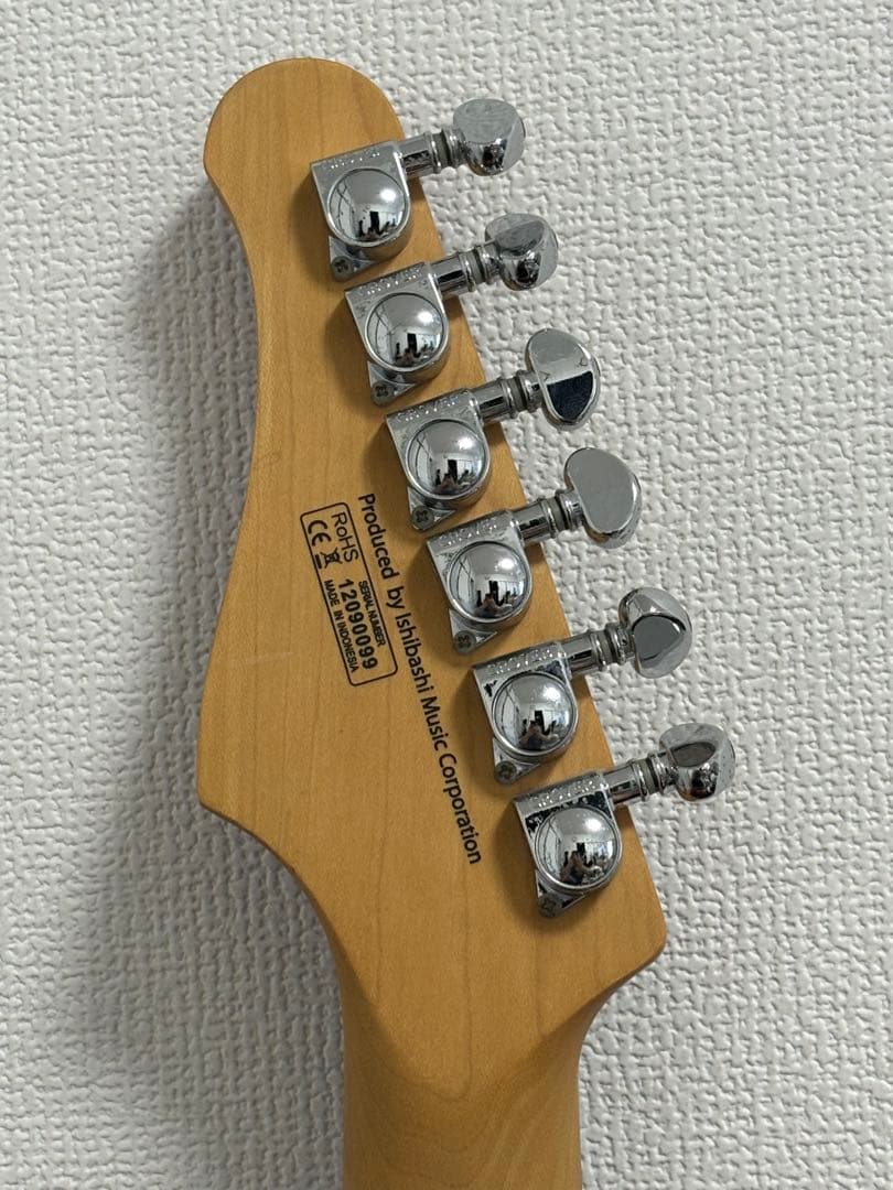 Mavis MST-600 メイプルレッド エレキギター ストラト