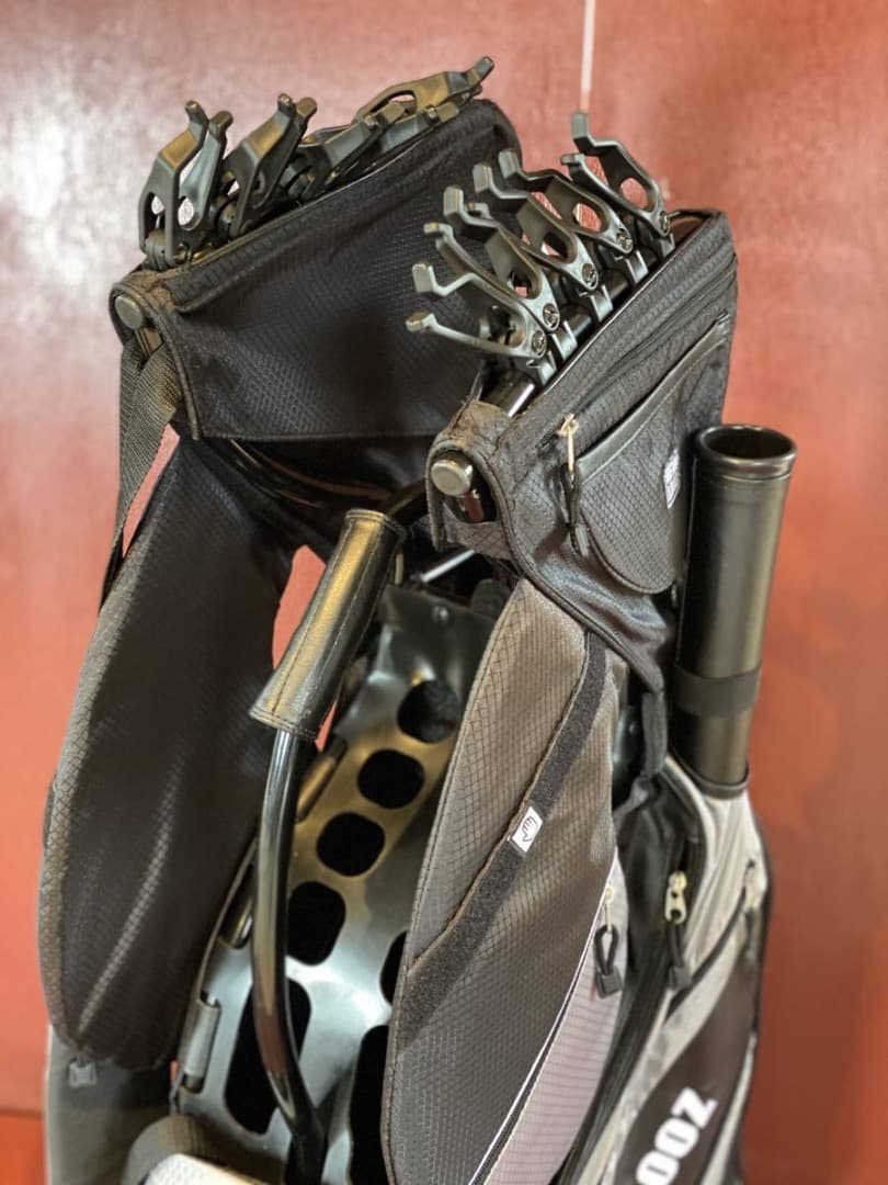 NEVR LOOZ キャディバッグ 新品