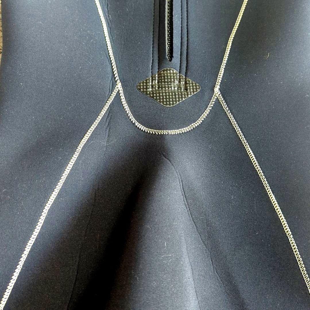 美品★CARVY　カービー　ウエットスーツ 3/2mm シーガルブラック×グレー