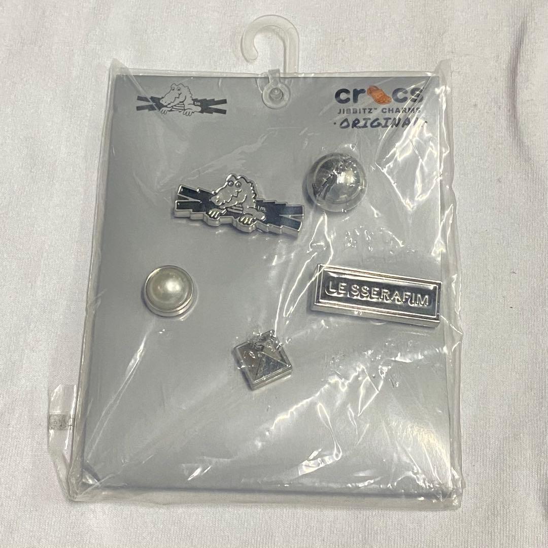 Crocs LE SSERAFIM 5PACK JIBBITZ ル セラフィム