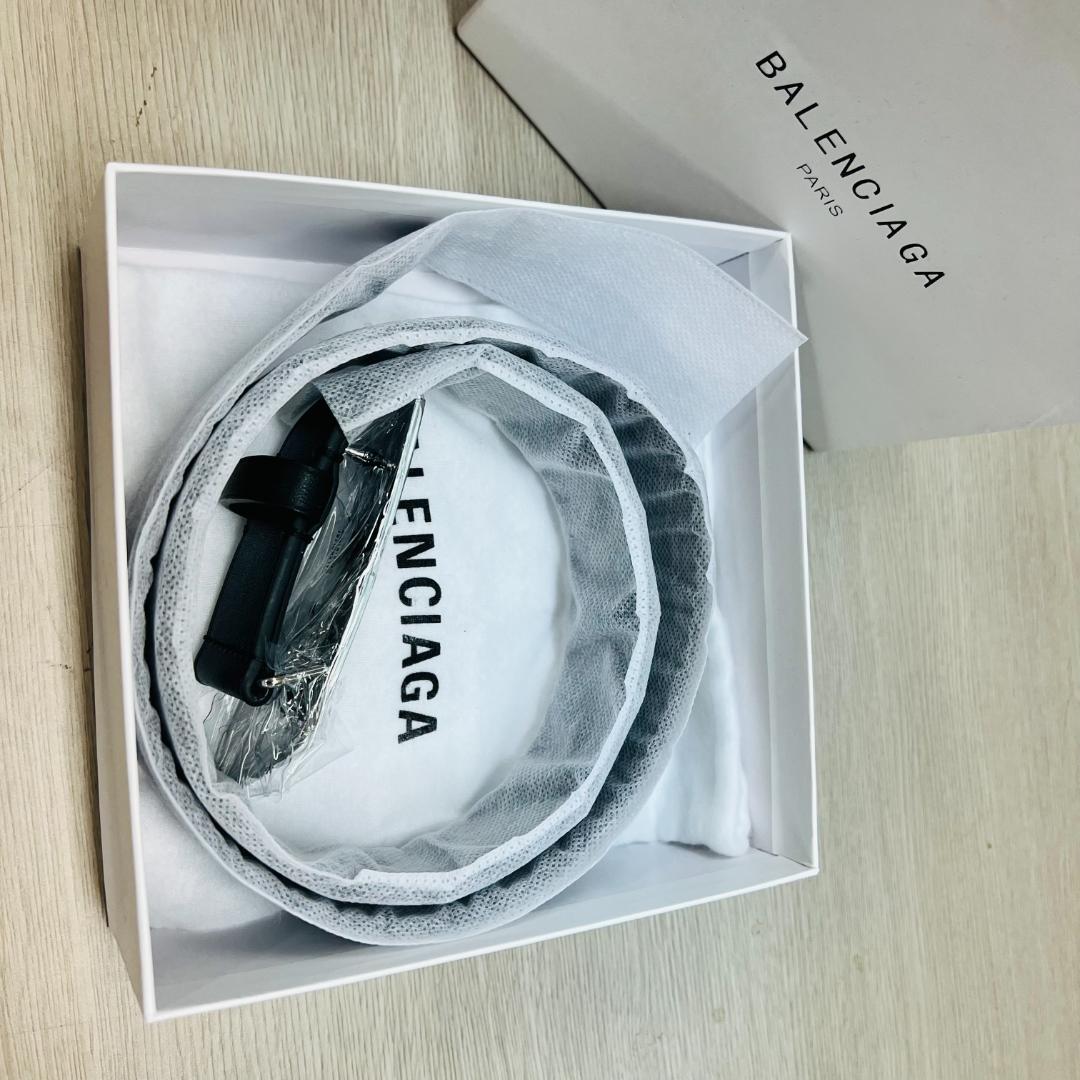 BALENCIAGA BBロゴ ベルト ブラック 箱付き