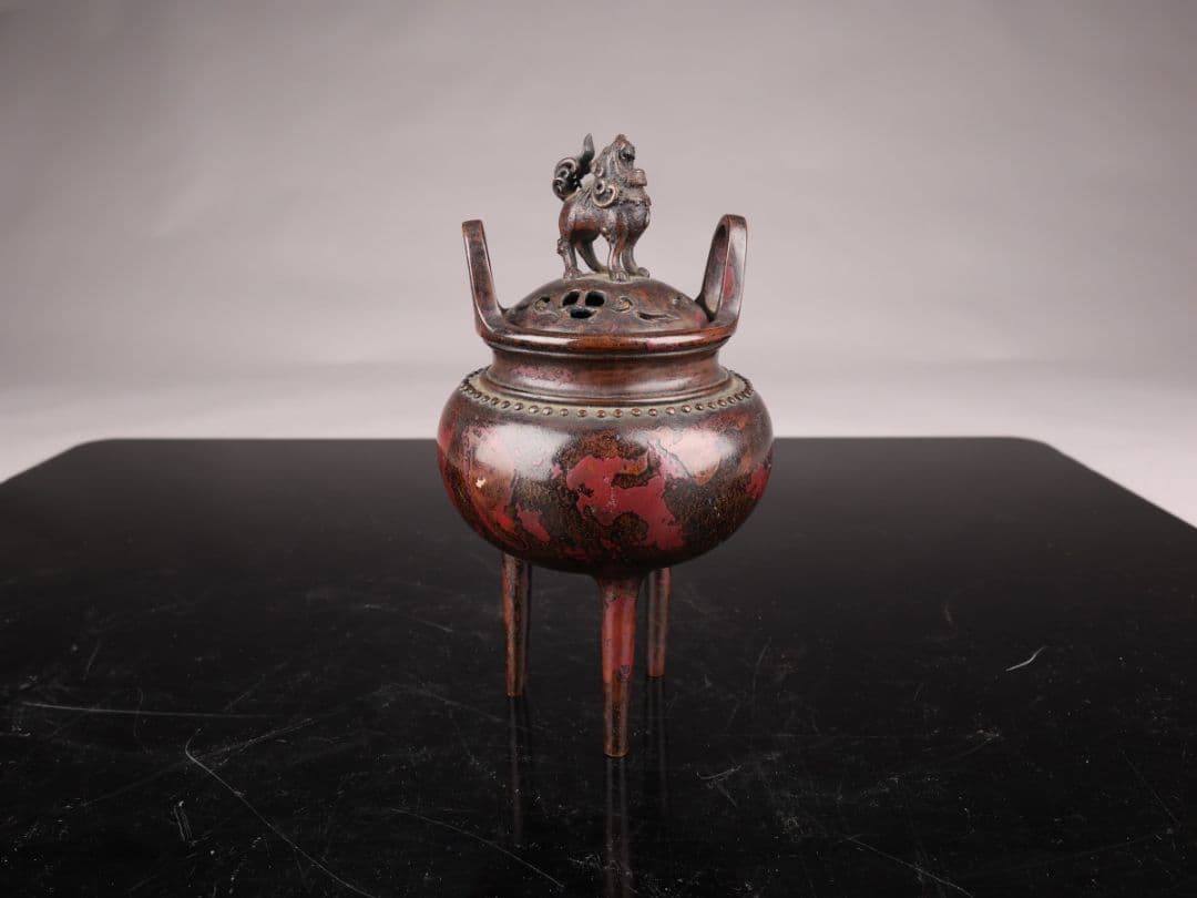 A561 【本間琢斎作】三ツ脚香炉 斑紫銅 獅子摘 香道具 重量588g
