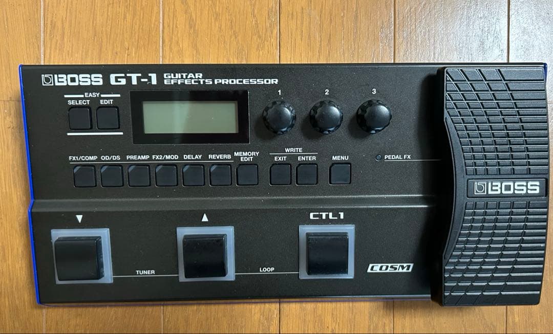 BOSS GT-1 マルチエフェクター　ソフトケース付き