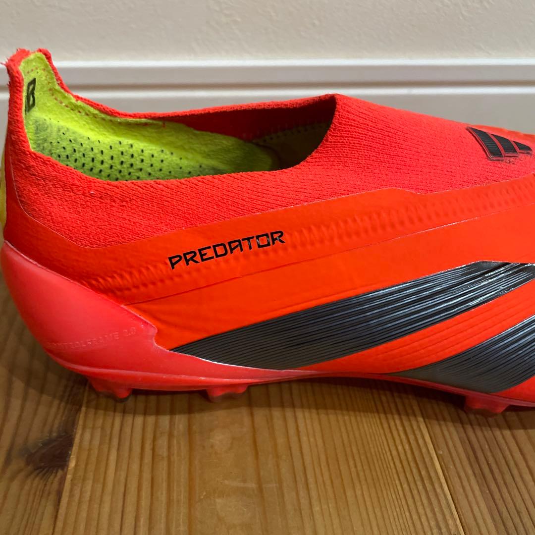 アディダス　プレデター　レースレス　26cm