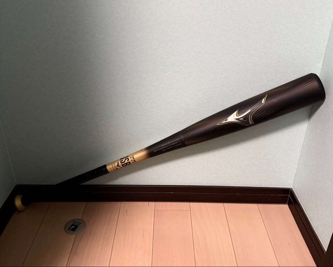 25年モデル　ビヨンドマックスレガシー　85cm730g 新品同様　軟式バット