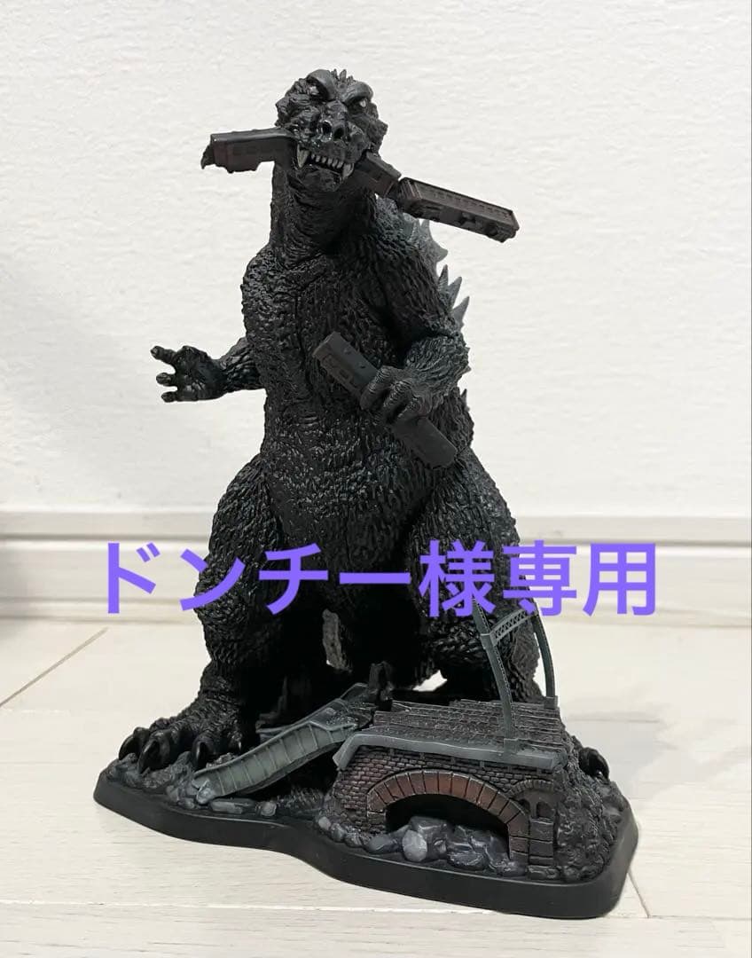 ARTPLAゴジラ　プラモデル（完成品）