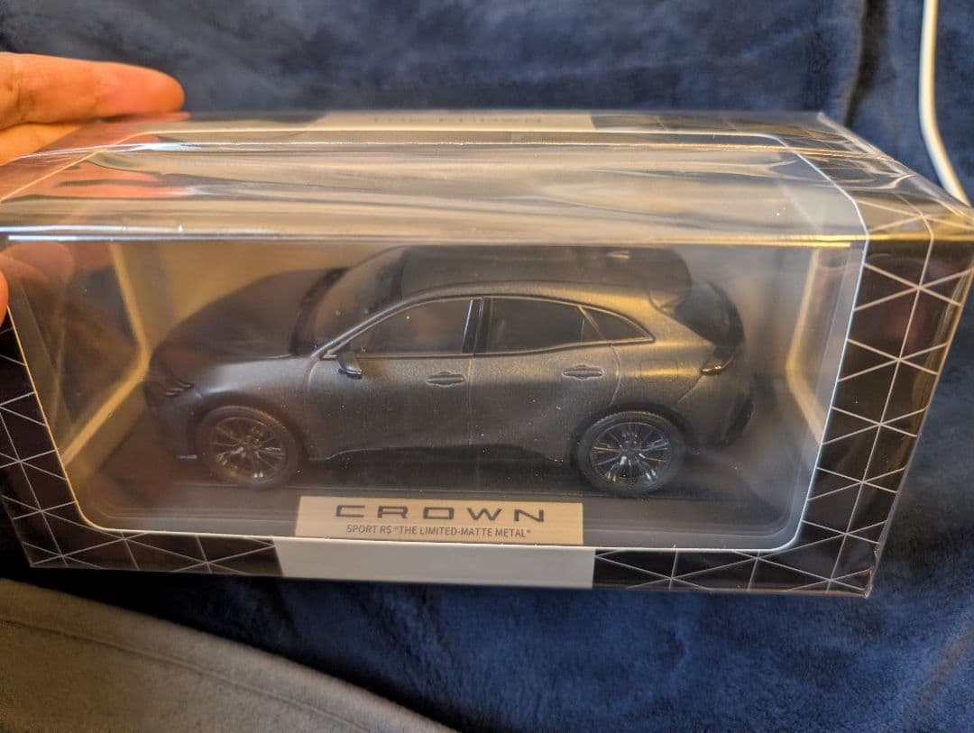 クラウンスポーツ　1/30 ミニカー　マットメタル
