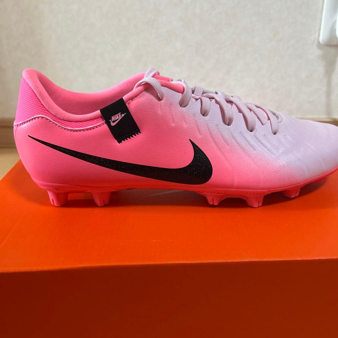 ナイキ　ティエンポ