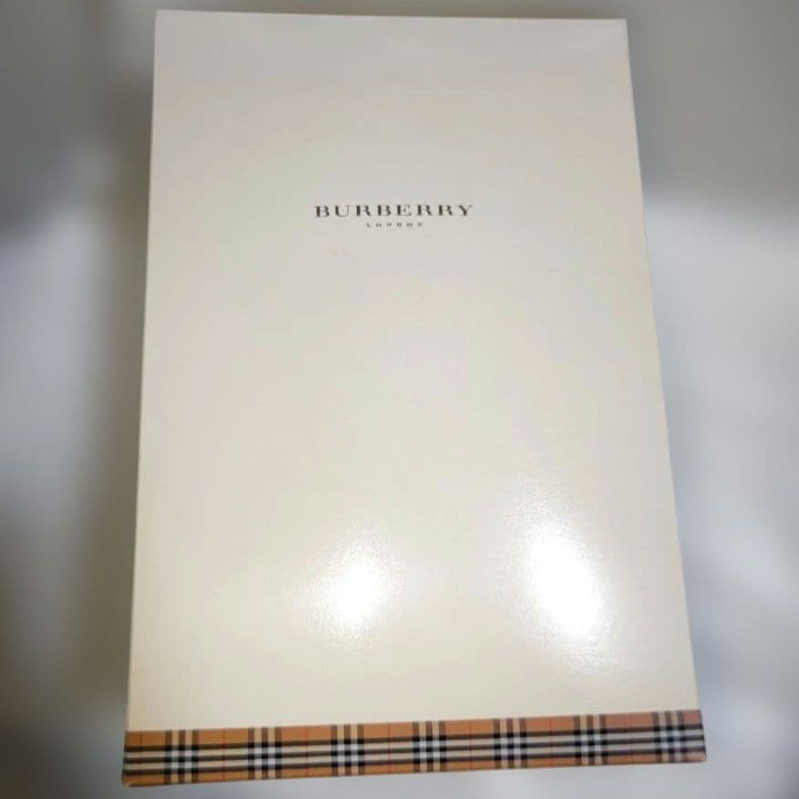 未使用　バーバリーテディベア専用箱付きアンティークノバチェック柄入手困難レアベア