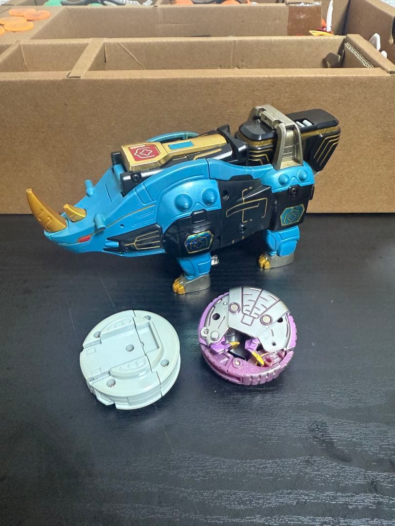 希少美品　破損無し　バンダイ 百獣戦隊 ガオレンジャー DX ガオイカロス