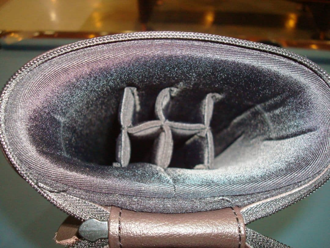 ウィットンタイプ キューケース 2×4 【新品】 2バット 4シャフト