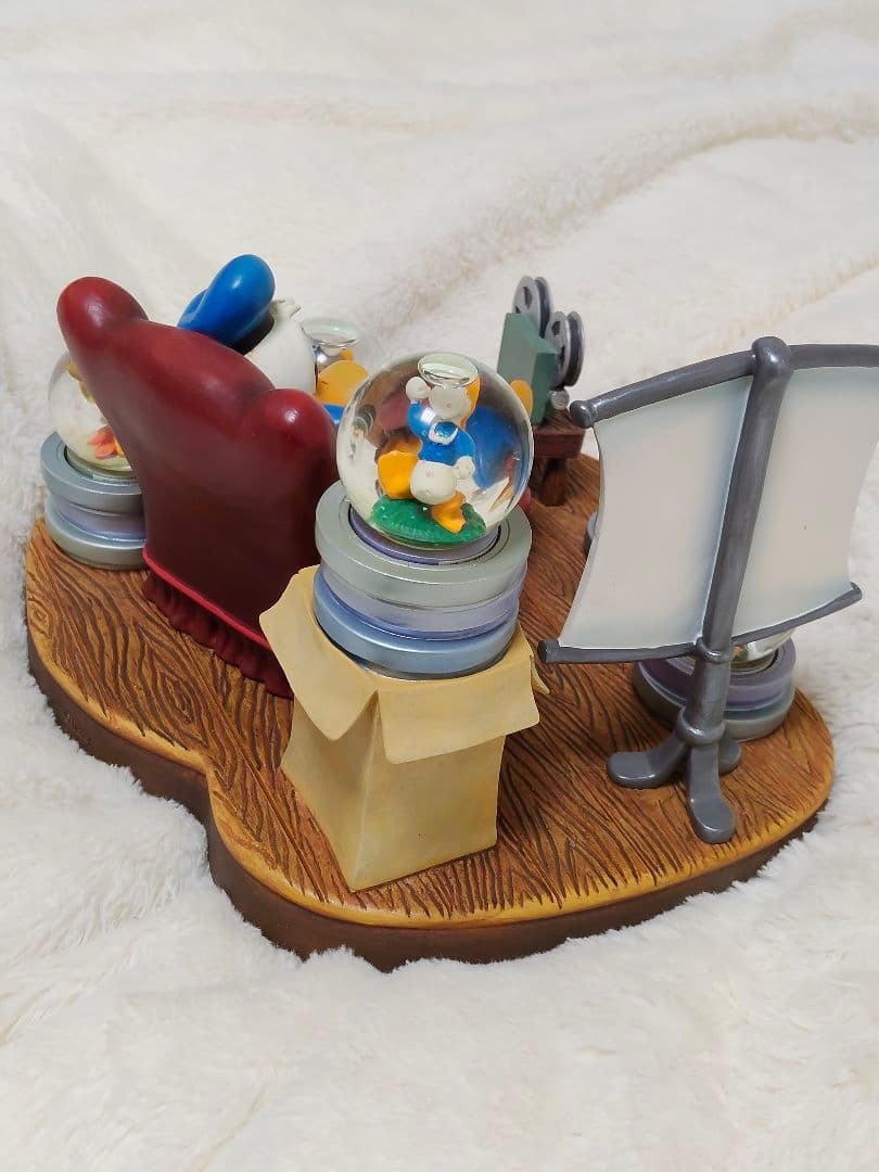 【希少】ドナルド　ヴィンテージ　スノードーム　ディズニー　入手困難　廃盤　激レア