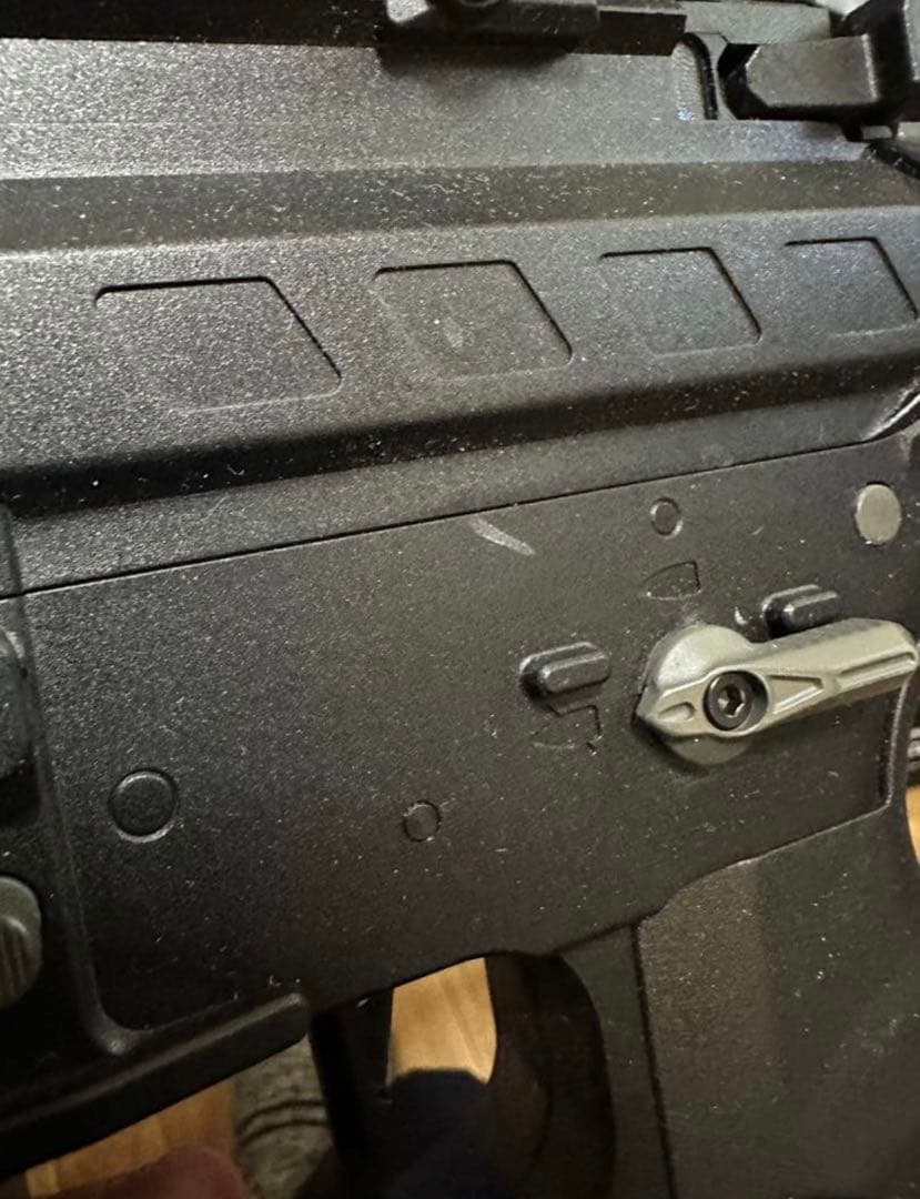 C.A.T. Versatile-5s Valor (ヴァ―ラー)