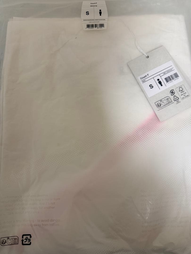 On テニスウェア　ピンク　米国Sサイズ