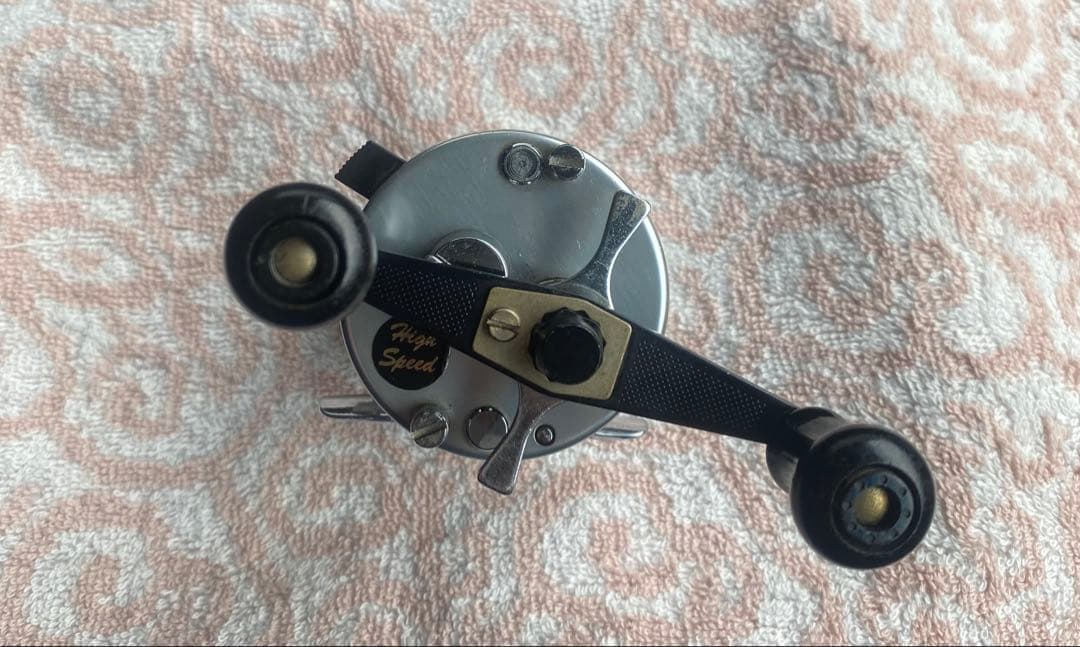 ABU 2500c シリアル番号有り