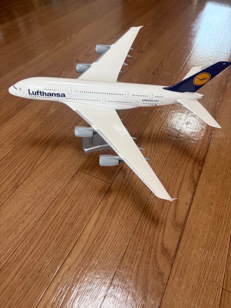 Lufthansa A380 模型