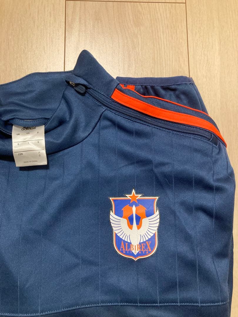 adidas ネイビー 長袖ジャージ SAPPORO