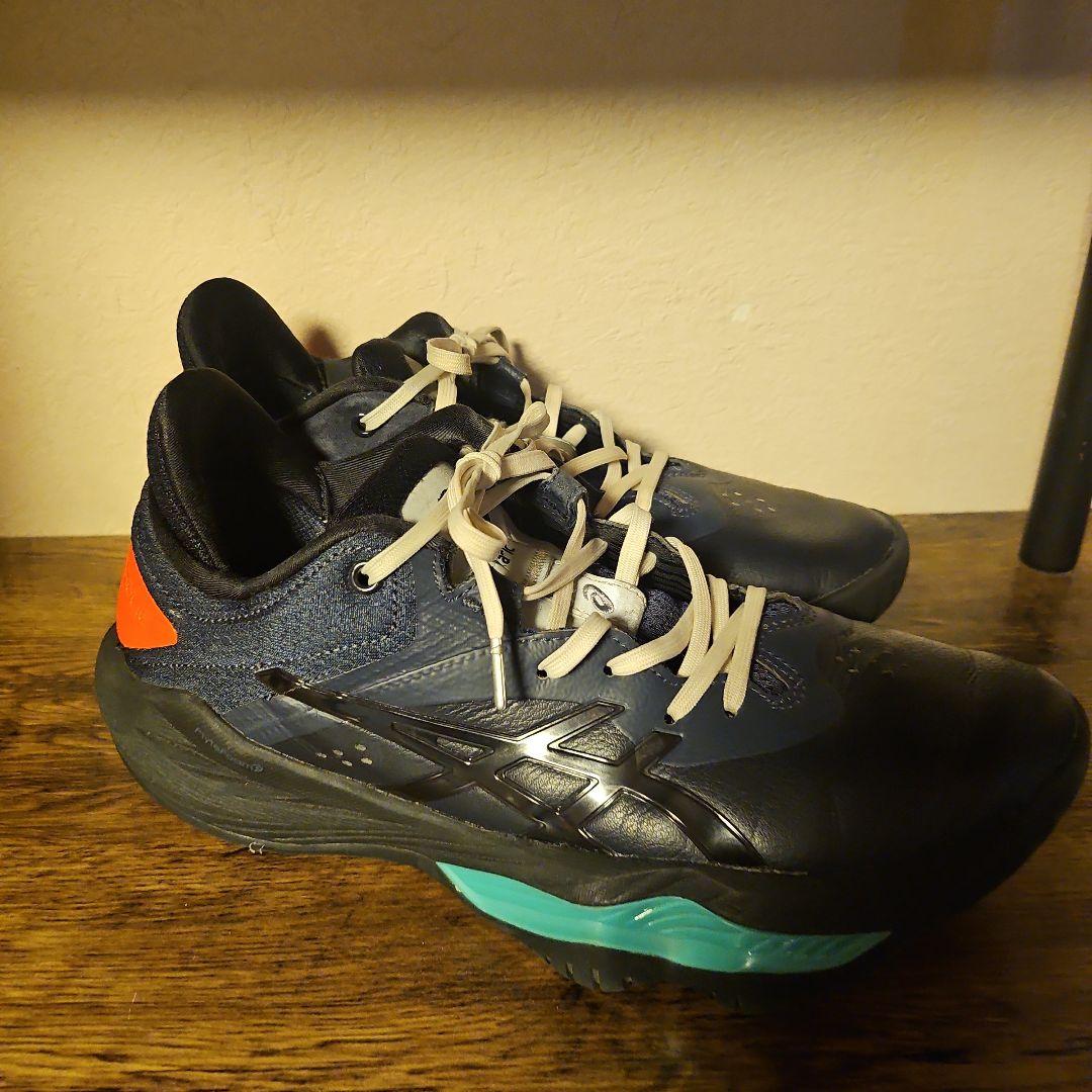 アシックス ボーラーホリック バスケットボールシューズ