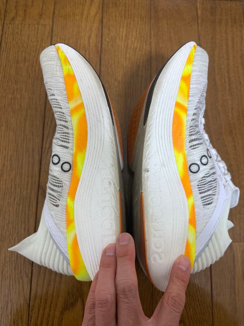 サッカニー　エンドルフィンエリート2 26センチ