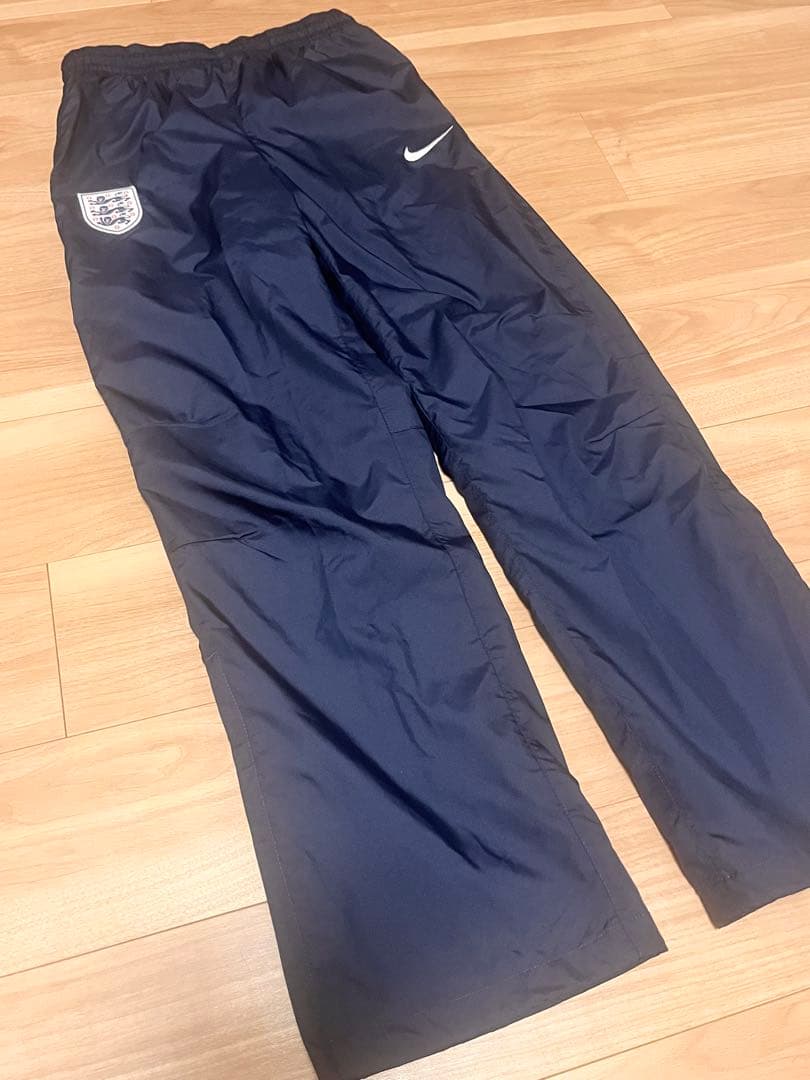 【サッカーウェア】Nike イングランド代表 ナイロンパンツ S