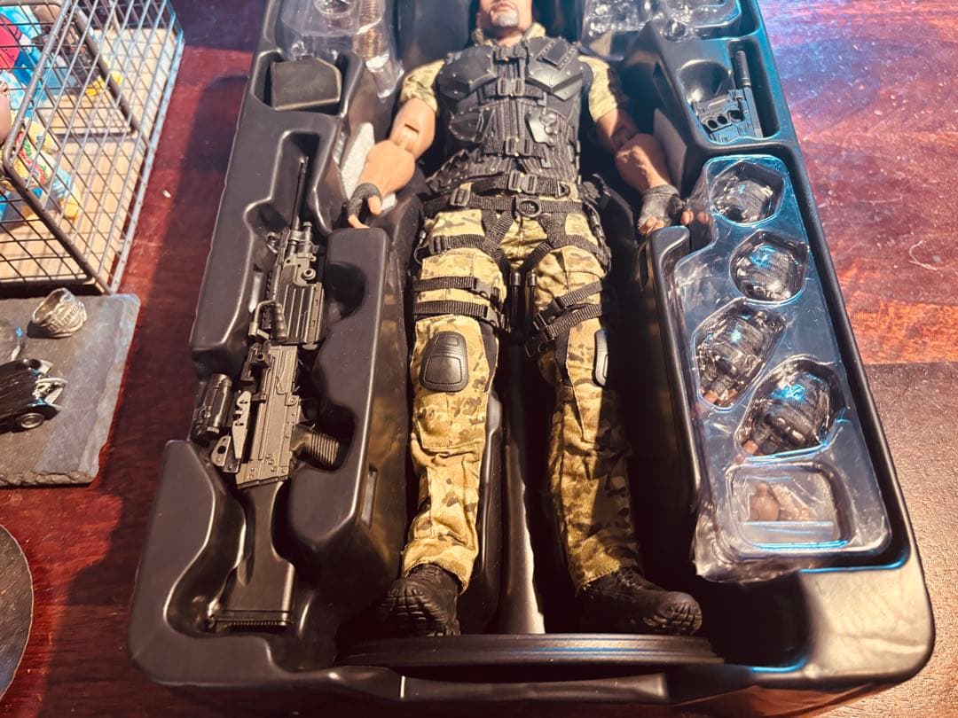 1/6 ROADBLOCK フィギュア MMS 190