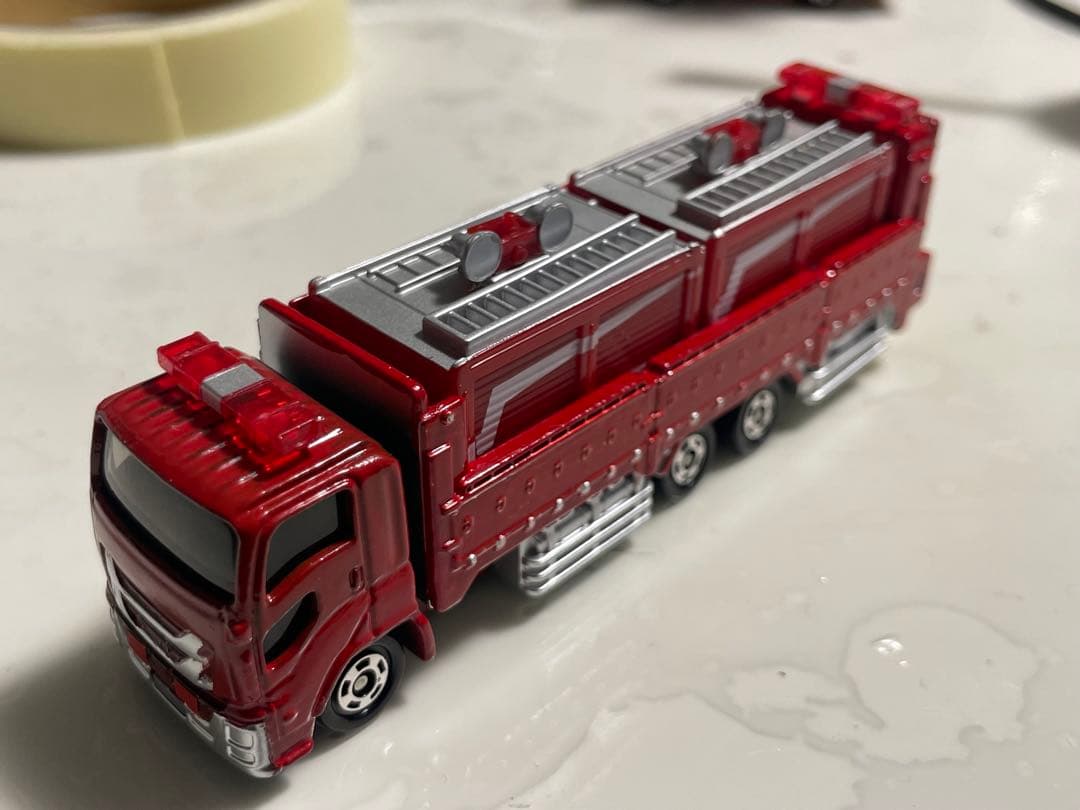 改造消防トミカ　大型高度特殊救助車