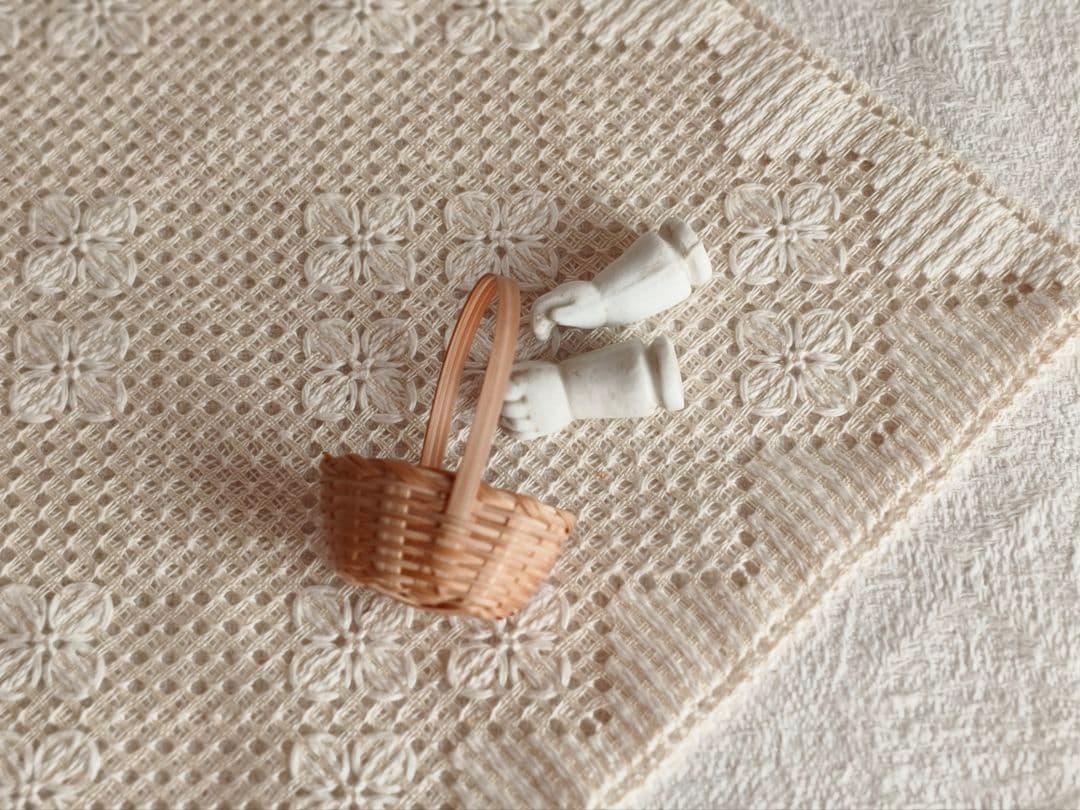 * vintage parts ୨୧ * 陶器の小さな 手 ハンド