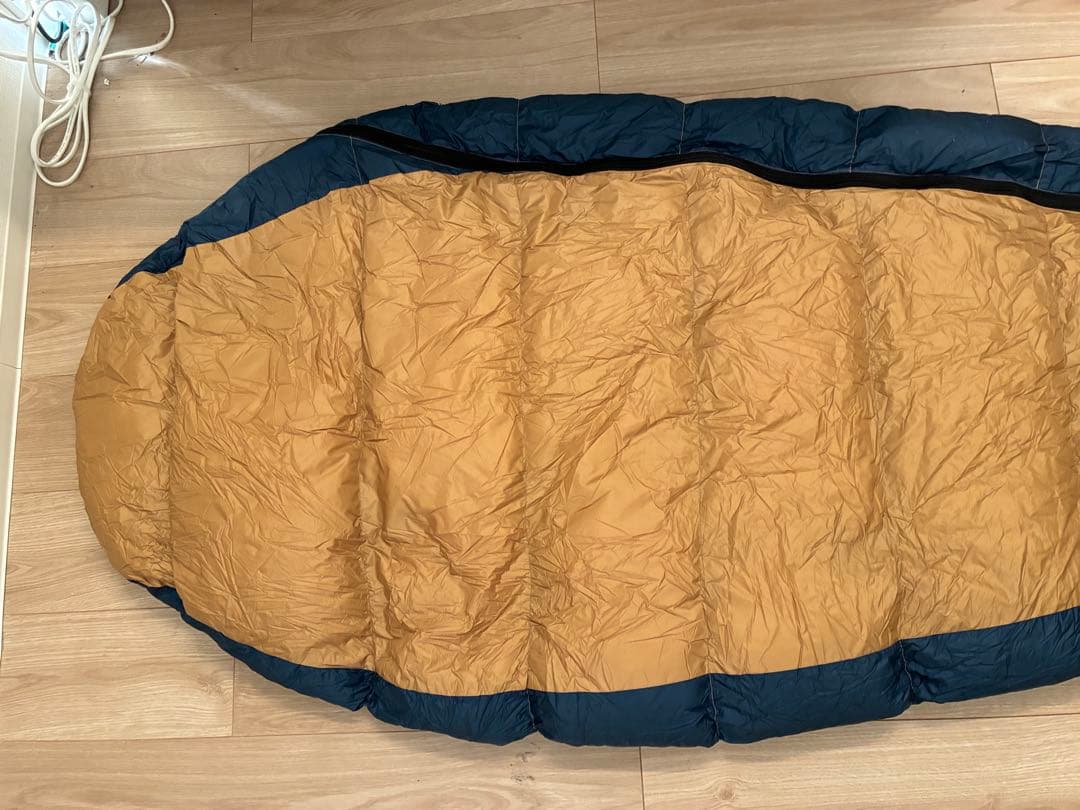 NANGA シュラフ　寝袋オーロラテックス