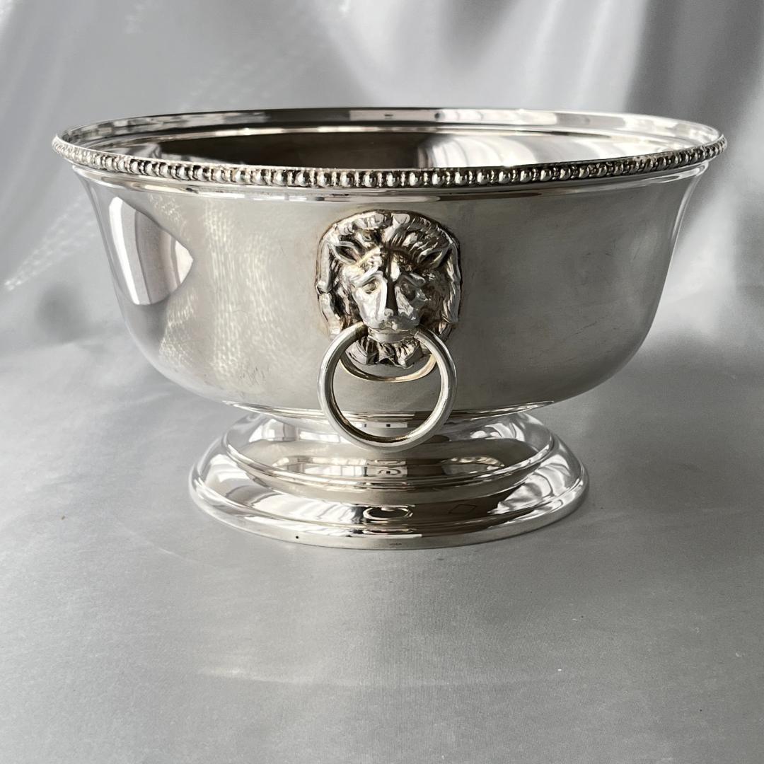 【英国】 ライオンのボウル / センターピース【シルバープレート】直径18cm