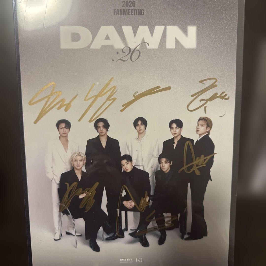 ATEEZ DAWN:26 ファン直筆サイン入りグッズ