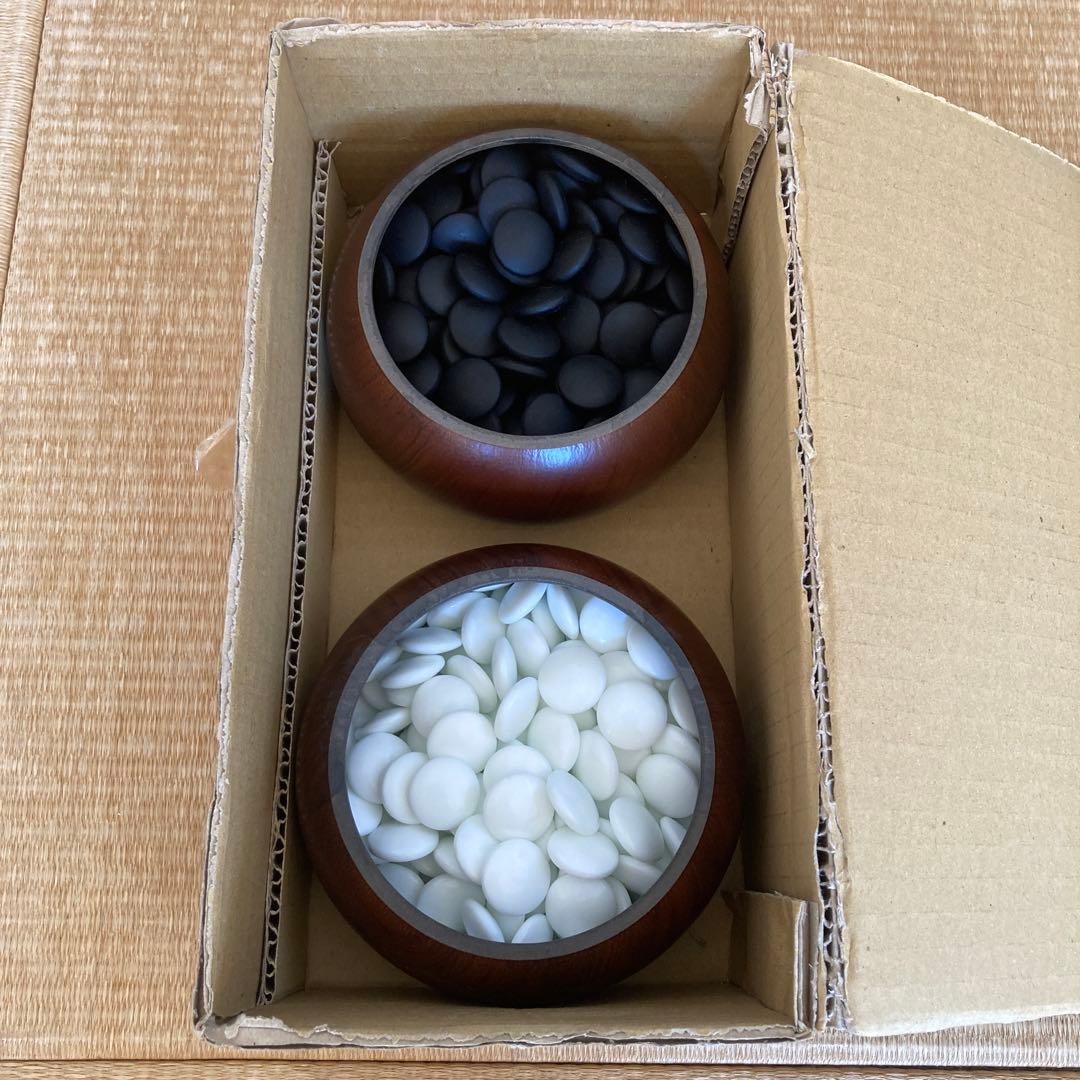 木製囲碁盤・碁石セット（黒白石付き）